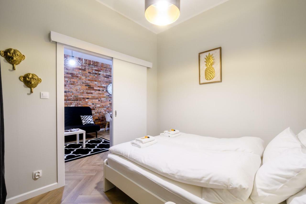 Apartament Centrum Krucza Varsovia Exterior foto