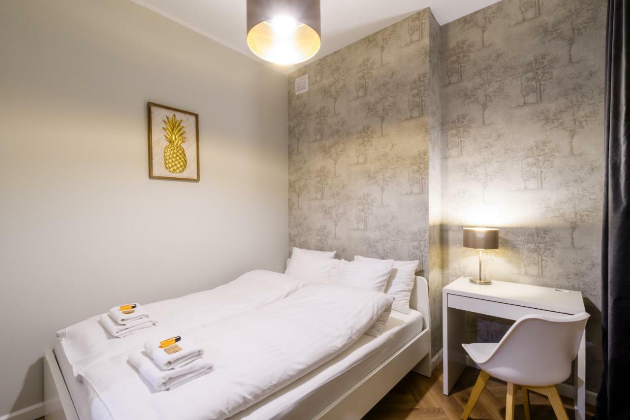 Apartament Centrum Krucza Varsovia Exterior foto
